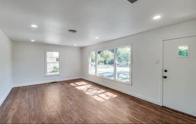 2433 Southwood Drive, Dallas TX 75233 - Photo 4