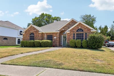 204 Sherwood Drive, Murphy TX 75094 - Photo 3