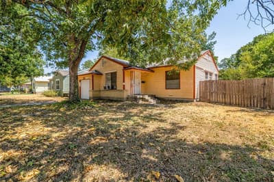 11102 Barbarosa Drive, Dallas TX 75228 - Photo 2