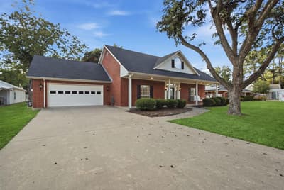 400 S College Street, Pilot Point TX 76258 - Photo 2