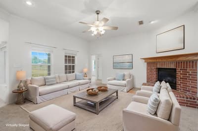 400 S College Street, Pilot Point TX 76258 - Photo 3