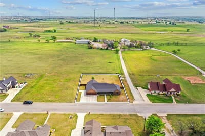 820 Fleitman Drive, Muenster TX 76252 - Photo 2