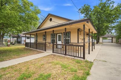 1103 Chase Avenue, Cleburne TX 76031 - Photo 4