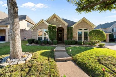 1002 Muirfield Drive, Mansfield TX 76063 - Photo 2