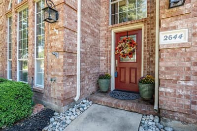 2644 Newcastle Drive, Carrollton TX 75007