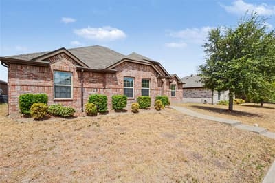 2126 Fair Weather Drive, Lancaster TX 75146 - Photo 3