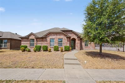 2126 Fair Weather Drive, Lancaster TX 75146