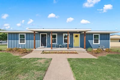 4096 Merida Avenue, Fort Worth TX 76110 - Photo 2