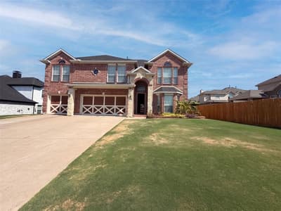 409 Lone Oak Court, Kennedale TX 76060