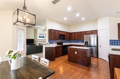 557 Willowview Drive, Saginaw TX 76179 - Photo 5