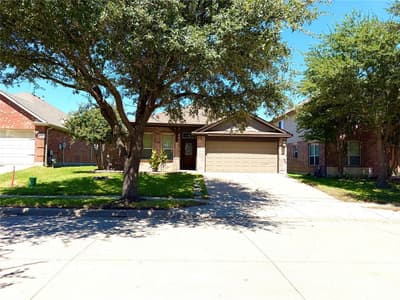 10356 Bradshaw Drive, Fort Worth TX 76108 - Photo 2
