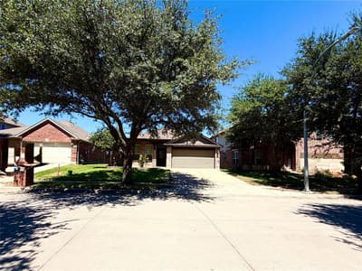 10356 Bradshaw Drive, Fort Worth TX 76108 - Photo 3