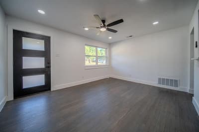 1530 Hillcrest Street, Mesquite TX 75149 - Photo 5