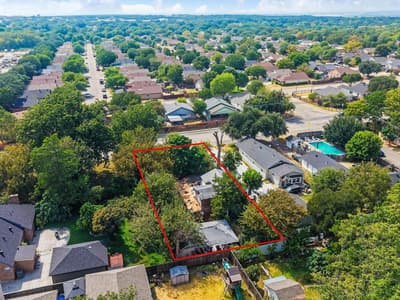 1812 S Cockrell Hill Road, Dallas TX 75211