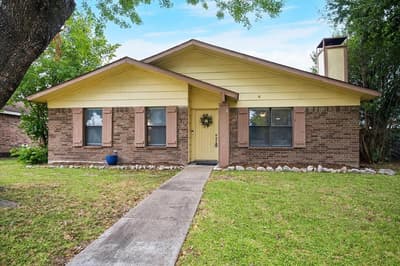1213 Frio Lane, Garland TX 75040