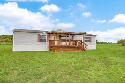 9064 Summit Court E, Cleburne TX 76033 - Photo 3