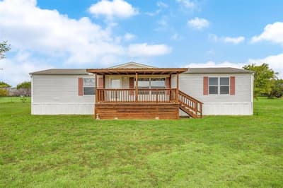 9064 Summit Court E, Cleburne TX 76033