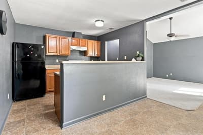2335 Bethurum Avenue, Dallas TX 75215 - Photo 4