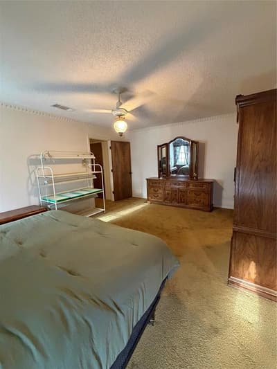 4405 Kingswick Drive, Arlington TX 76016 - Photo 4