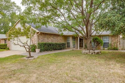 7913 Bermejo Road, Fort Worth TX 76112 - Photo 2