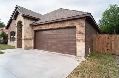 3229 Thannisch Avenue, Fort Worth TX 76105