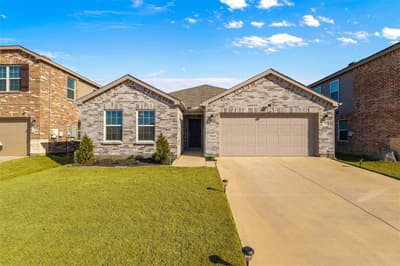 2117 Winding Creek Way, Denton TX 76208