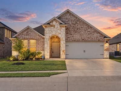 9824 Tin Star Street, Aubrey TX 76227