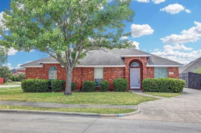 1125 Rio Bravo Drive, Glenn Heights TX 75115