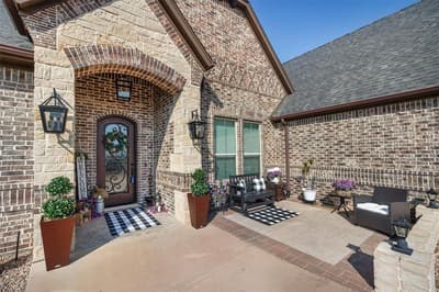 329 Kenyon Court, Granbury TX 76049 - Photo 5