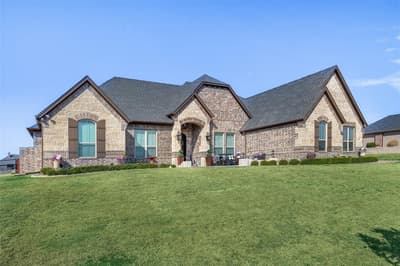 329 Kenyon Court, Granbury TX 76049 - Photo 4