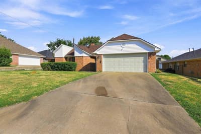 1841 Glenway Drive, Sherman TX 75092 - Photo 3