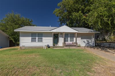 1209 Grace Street, Weatherford TX 76086 - Photo 3