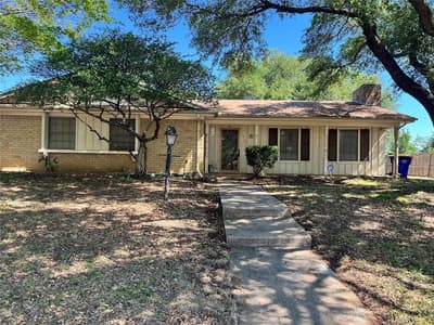 1413 Alford Drive, Hillsboro TX 76645
