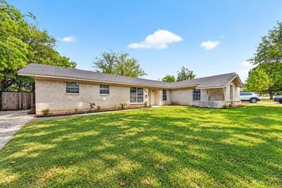 3615 Morningstar Lane, Farmers Branch TX 75234 - Photo 2