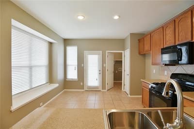 9109 Nathaniel Drive, Providence Village TX 76227 - Photo 2
