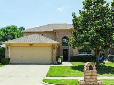 1149 Highland Station Drive, Saginaw TX 76131 - Photo 2