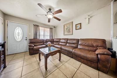 2519 Plaza Street, Arlington TX 76010 - Photo 3