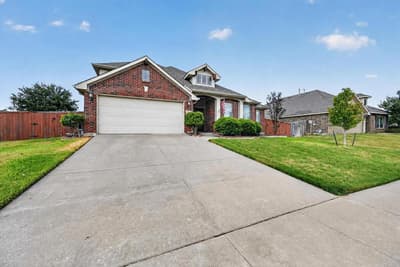4501 Waterford Glen Drive, Mansfield TX 76063 - Photo 2