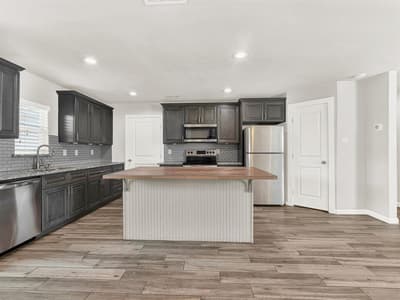 2621 Ivanridge Lane, Garland TX 75044 - Photo 5