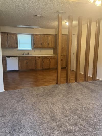 1201 Division Street, Greenville TX 75401 - Photo 5