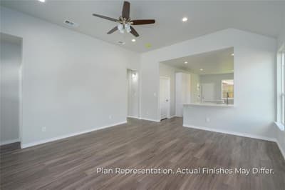 203 E Laura Avenue, Quinlan TX 75474 - Photo 3