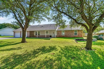 215 Mistletoe Lane, Keene TX 76059 - Photo 2
