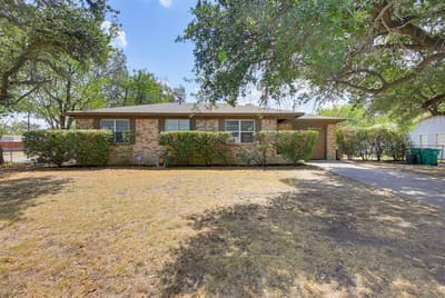 5328 Ira Street N, Haltom City TX 76117