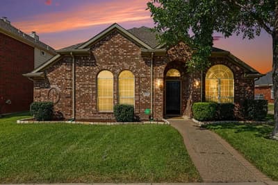 5528 Green Hollow Lane, The Colony TX 75056