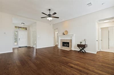 817 Aylesbury Drive, Allen TX 75002 - Photo 4