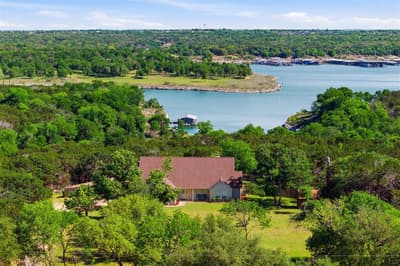71 Wrangler Drive, Morgans Point Resort TX 76513 - Photo 2