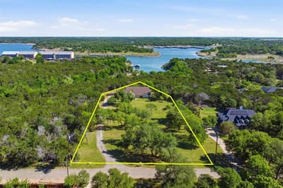 71 Wrangler Drive, Morgans Point Resort TX 76513