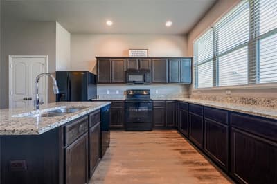 10617 Langham Drive, Waco TX 76708 - Photo 5