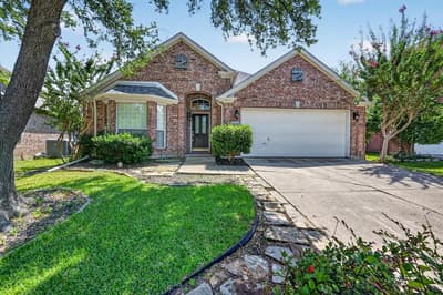 2304 Tralee Circle, McKinney TX 75072 - Photo 2