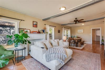 228 W Archer Street, Jacksboro TX 76458 - Photo 2